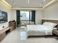 Ankang Wanda Plaza Mr. Zhai Homestay - New