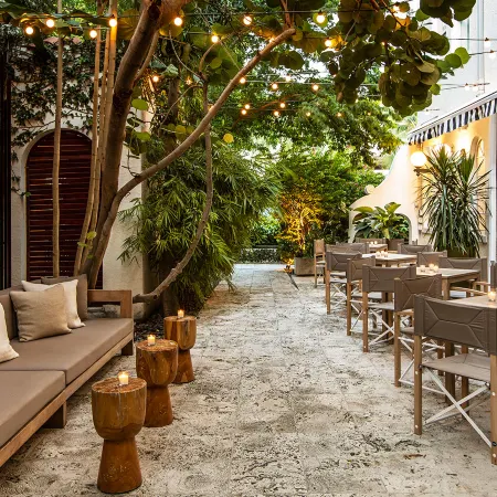 Angler's Hotel - Miami Beach