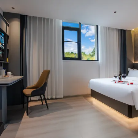 Jinxi Longyun Hotel (Kunming Changshui International Airport)