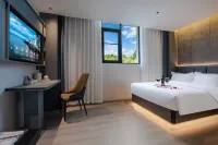 Jinxi Longyun Hotel (Kunming Changshui International Airport)