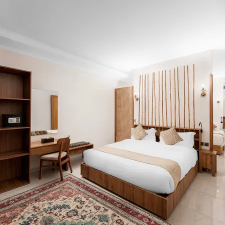 YM Hotel & Resort