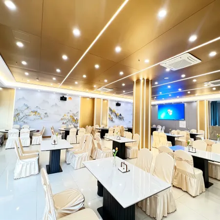 Vienna Hotel (Qianshanchuanxuan)