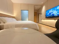 Helena Hotel (Naxianghai) - Hot Springs