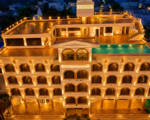 Barliyas Heritage Boutique Hotel Hotels near Moti Magri