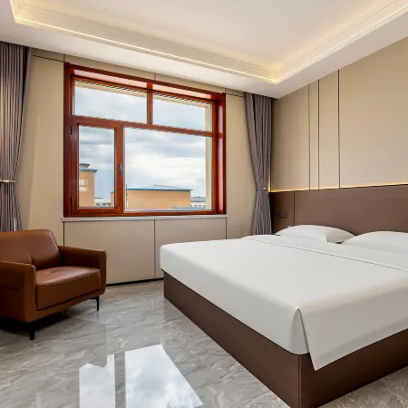 Weichang Guanshan Qiyue Hotel (Yudaokou Grassland Forest Scenic Area)