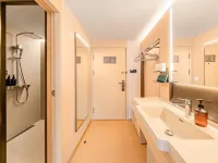 JI Hotel (Kunming Nanping Pedestrian Street Beijing Road) Hotels near كونمينغ هال