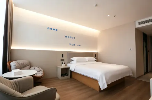Dingbian Shengtang Hotel - 2-Star