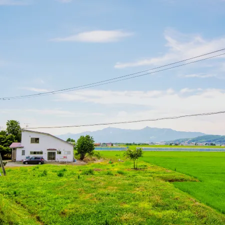 Entire house! Max 7 ppl. Near flower, AC, family, nohohon
