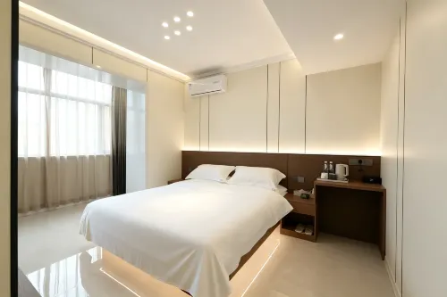 Jiayin Yue Ting Smart Hotel - parking
