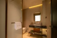 Luxman SEMAN · Cloud Horizon Infinity Pool Panoramic Designer Homestay - Infinity Pools