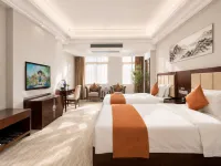 Fuyue Longhua International Hotel - balcony