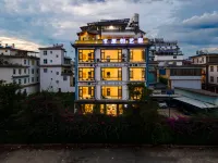 Yuan Chuang Yi Su - Bãi đậu xe