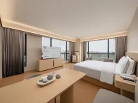 JI Hotel (Cixi Hangzhou Bay Greenland Innovation Center Fangte Resort) - 주차장