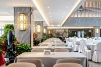 Tekes  Tianwo Hotel (Taiji Tan Branch, Bagua City Center) - Airport Shuttle