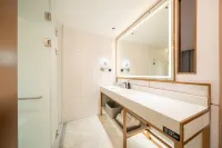 HiFun Boutique E-sports Hotel (Lu'an Wanda Plaza Hongjie) - parking