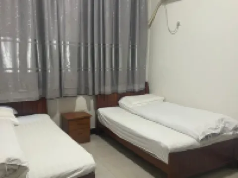 Yuhang Convenience Hotel โรงแรมในเฉิงกู้