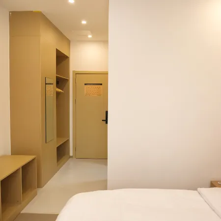 Lanting Express Hotel