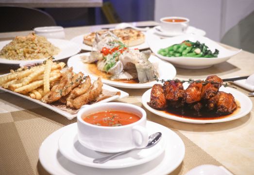 압사라스 호텔 선전