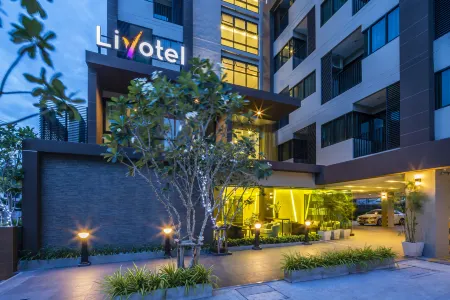 Livotel Hotel Kaset Nawamin Bangkok Отели рядом с достопримечательностью «Wat Suan Mokkh»