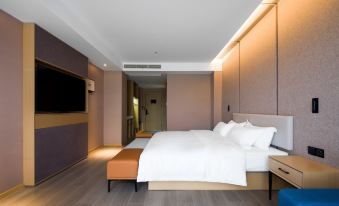 Changmao Light Luxury Hotel