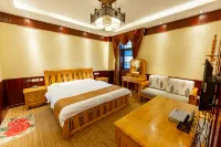 Qiangzu Castle Hotel - Mountain view