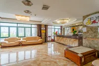 Super 8 Hotel (Pedestrian Street Traditional Chinese Medicine Hospital Branch) - موقف سيارات