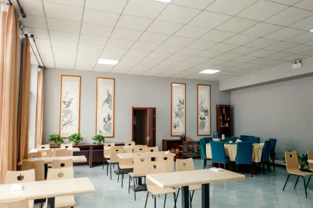 Yongqing Tianyi Hotel