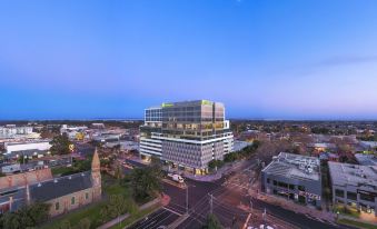 Holiday Inn Werribee, an IHG Hotel