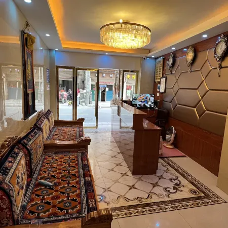 Dapeng Hotel (Chamasha Street)