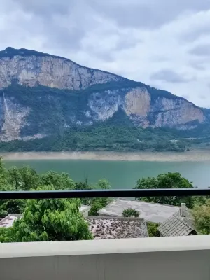 Jihuawu House, Xitashan, China