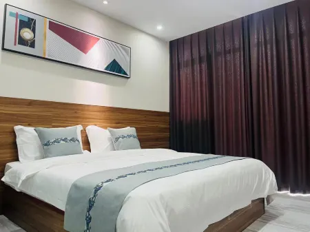 Langxi Weidu Business Hotel Отели рядом с достопримечательностью «Langxixian Wuyuan Shan Shui Nongye Park»