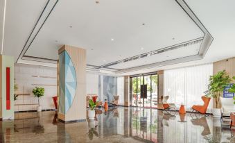 Heber Star Hotel (Shaodong High-speed Railway Station Commercial City Branch)