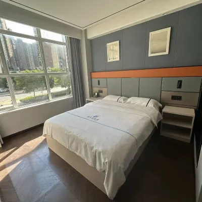 Blue Dragon Boutique Hotel Hotels near Zuoling Railway Station