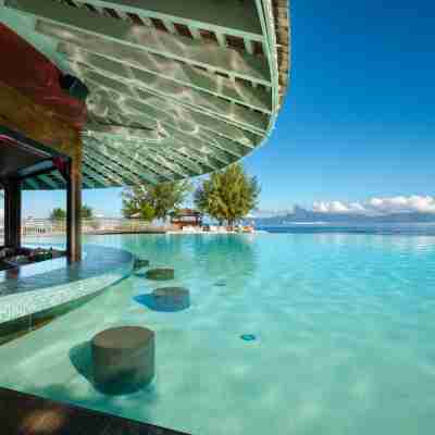 Te Moana Tahiti Resort Hotel Exterior