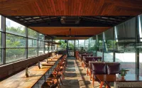 Miers Kuningan ARTOTEL Curated - sarapan