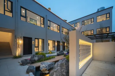Wuju Homestay Hotel in zona Luoyang New Village Strange Stone Street
