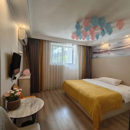 Jishou New Youth Hotel Отели рядом со станцией Jishou Railway Station