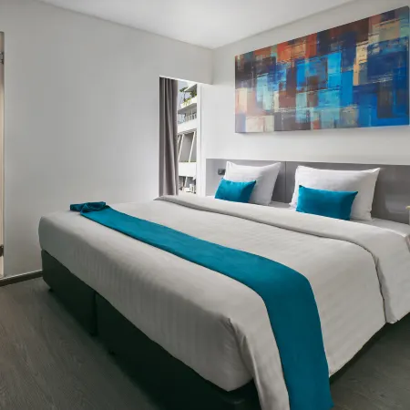 Sora Hotel Silom Отели рядом с достопримечательностью «Саторн»