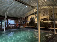 Lanting Hot Spring B&B (Eryuan Niujie Branch)