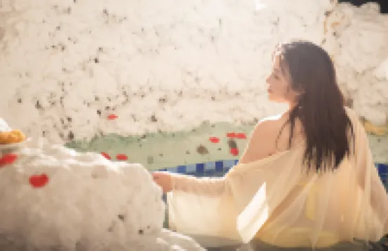 Mushan · Yingxue Cave Hot Spring Villa (Dujiangyan Qingcheng Mountain) โรงแรมใกล้พระราชวังเคียงบก