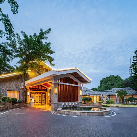 Huangguoshu Qishouju