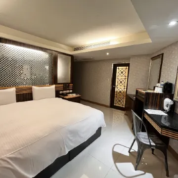 Guide Hotel-Xinyi Branch（Ex HolyPro Hotel） Отели рядом с достопримечательностью «101 Тайбэй»