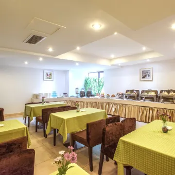 Xuanya Hotel (Chengdu Chunxi Kai Koo Li)