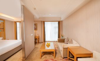 Vienna International Hotel (Tianmen Wanda Plaza Donghu Branch)