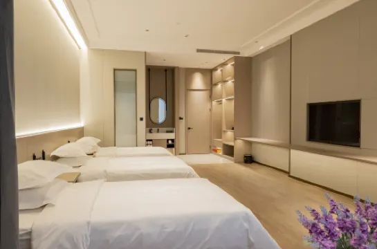 Yunpan Ruizhou Hotel (Yungang Road)