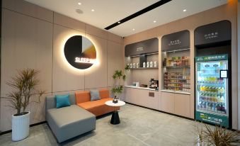 City Comfort Inn Hotel (Shijiazhuang High-Speed Railway Station Ouyun Park Subway Station)