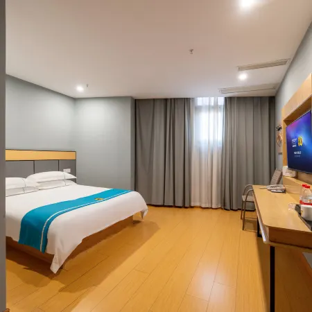 Super 8 Hotel (Xuzhou Suining Bayi Middle Road Xingmei Plaza)