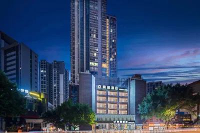Peercity Hotel (Chongqing Nanping Wanda Plaza) Các khách sạn ở Quận Yangze River (tại bờ nam của sông Yangze)