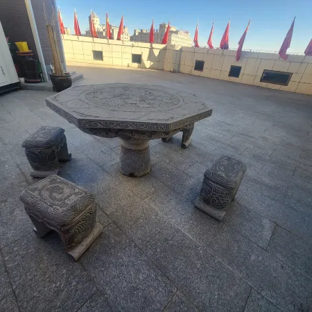 Wushen Weifeng Business Hotel