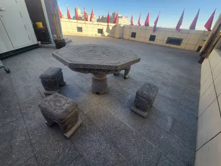 Wushen Weifeng Business Hotel